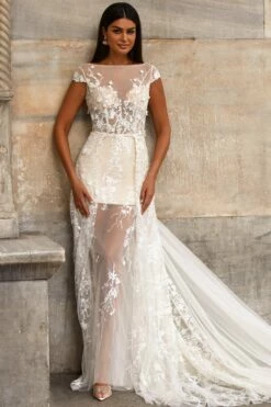 Alara Gown 8 Alara Gown -Alamour The Label Shop 10 61d767e5 a798 46a9 99fc 90fd49ba6733