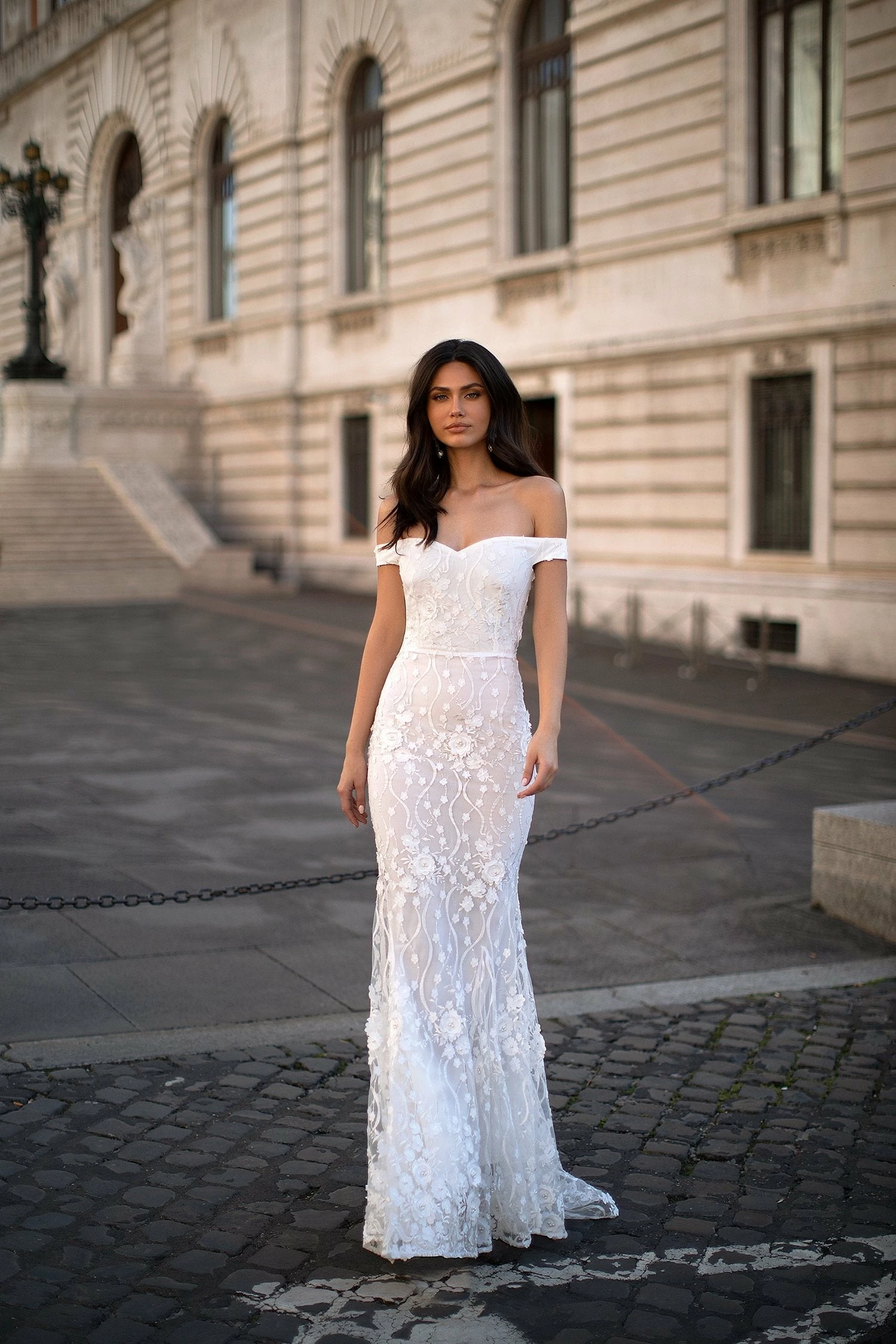 Dalia - White 5 Dalia - White - Image 3