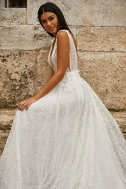 Elmas Gown -Alamour The Label Shop 26 22465864 6d61 4767 ae6d 586d89cca9b2