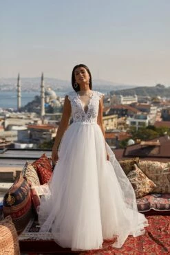 Sefa Gown -Alamour The Label Shop 33 4d2c2ee2 57e1 49ba 89a8 f78c4a586556