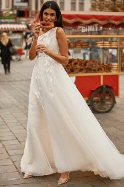 Berna Gown -Alamour The Label Shop 37 adc57f14 283f 4143 82b1 0f05a5ab6b4b