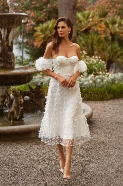 Giulianna Dress 11 Giulianna Dress -Alamour The Label Shop 39 b1f9e18f 9503 4722 be09 308ca727695b