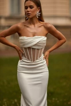 Yvonne Dress -Alamour The Label Shop 3 6461ed62 f0ac 42b0 8acf 8d2732f4c4d1