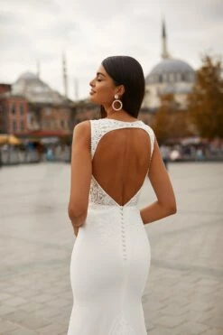 Nazan Gown 10 Nazan Gown -Alamour The Label Shop 45 5490a9fd fc71 4851 8d75 d007cb33cd27