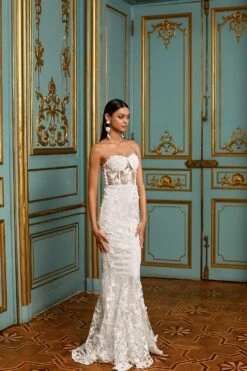 Thalia - White -Alamour The Label Shop 56 d03496f7 ac35 4af0 b20c 6f764859530b