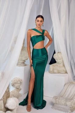 Vera - Emerald -Alamour The Label Shop 8 ee705eDce c702 4056 8d3c 664b94257b23 1600x 4f93fe91 4d07 4735 b278 fc107e4c4c2f