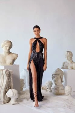 Vittoria - Black -Alamour The Label Shop 8 ee705eRERYce c702 4056 8d3c 664b94257b23 1600x 819b3c0f 4a22 4b05 8cd6 b89e3bd532af