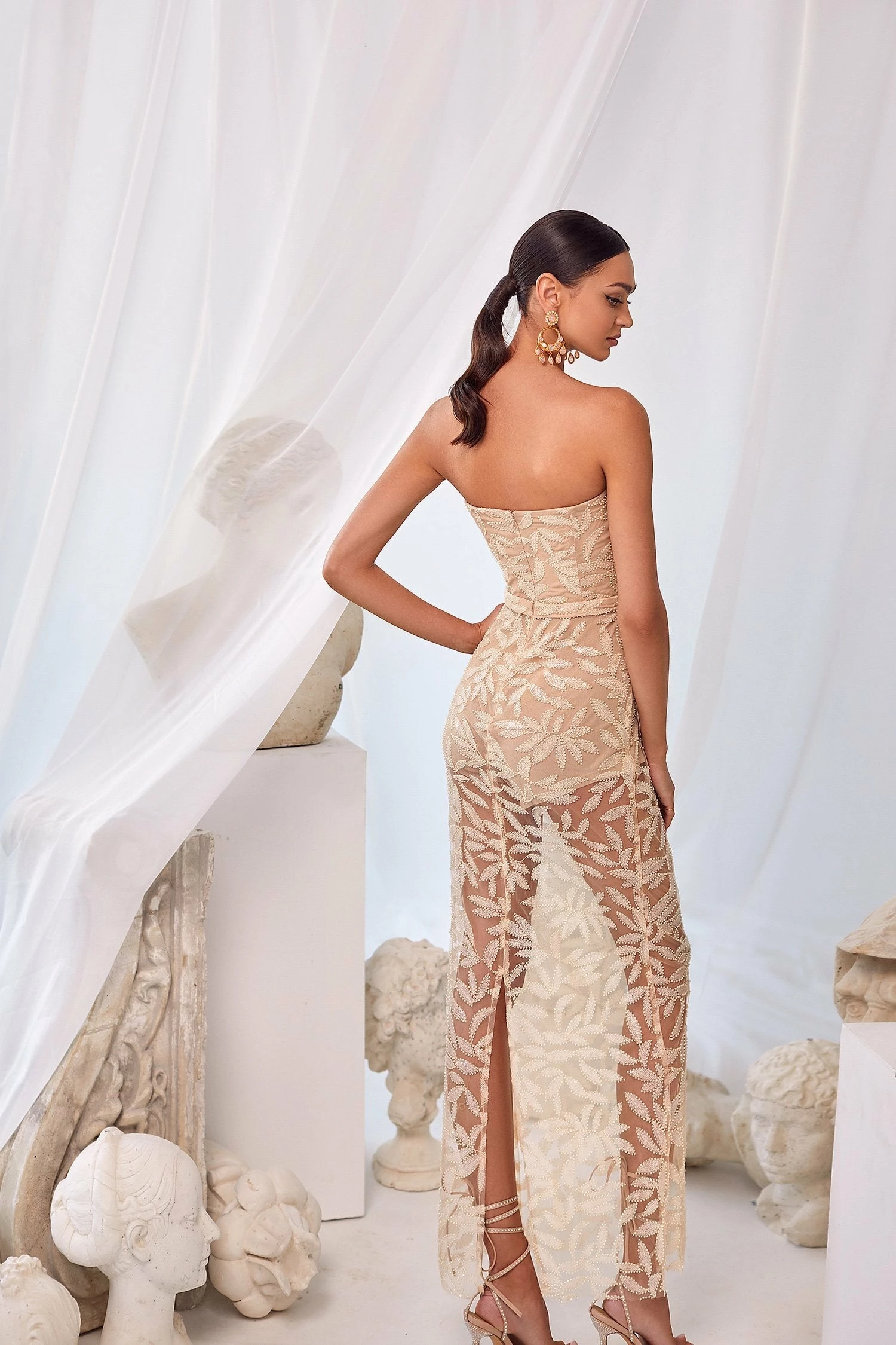 Mia - Nude 4 Mia - Nude - Image 2