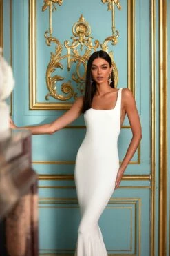 Rhea - White 11 Rhea - White -Alamour The Label Shop 97 fd4a09a9 27d3 492d b64a bf248460dee4