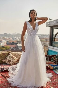 Aiyla Gown -Alamour The Label Shop 9 9883b926 b664 4e5e bc6f 5bfe99757121